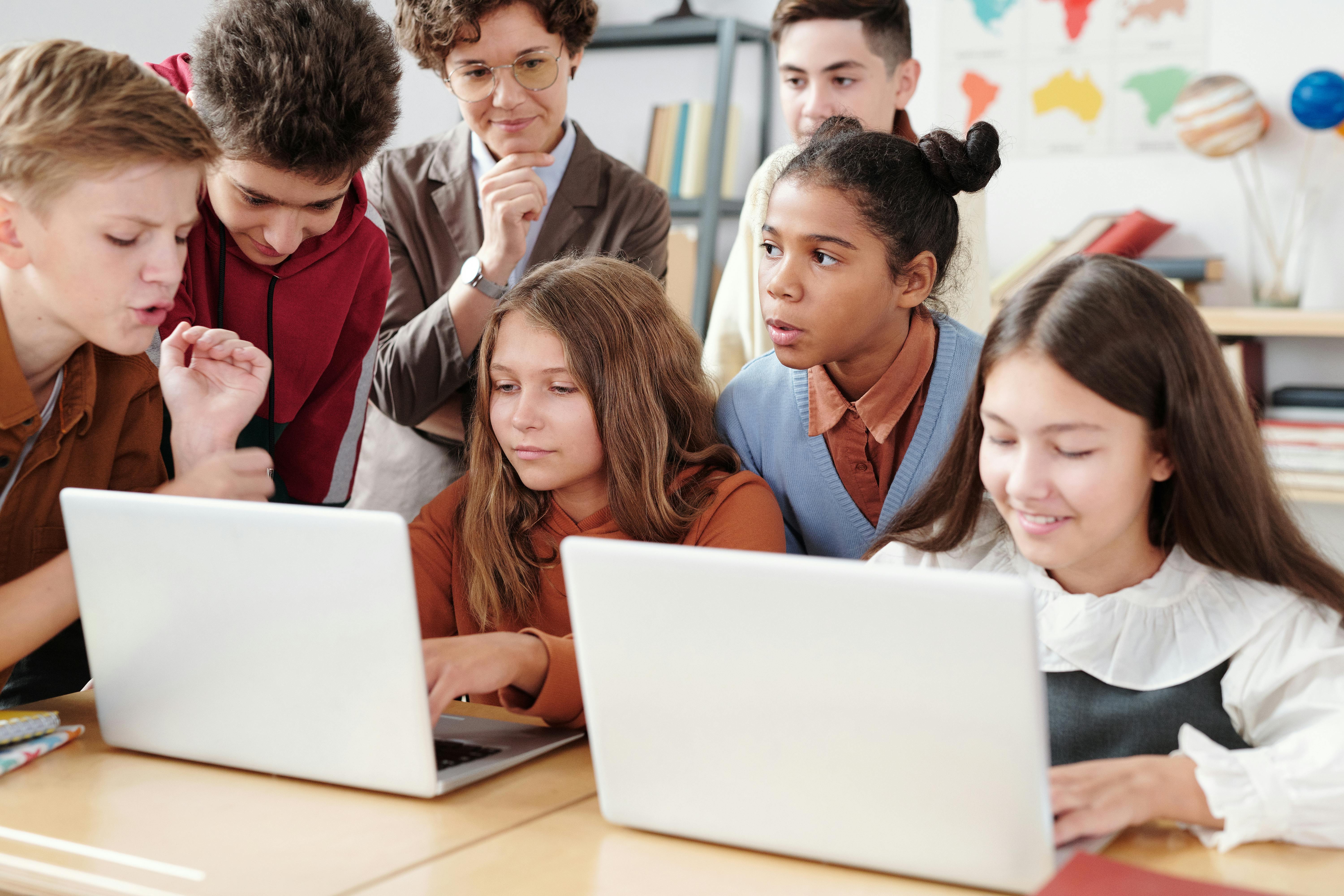 K-12 teachers using top edtech tools for grading and planning in 2025 classrooms